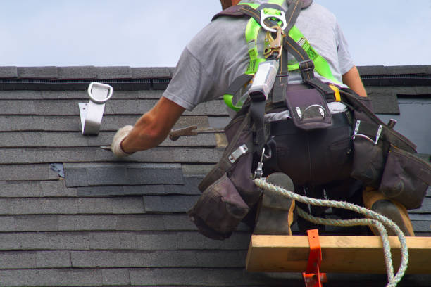 Quick and Trustworthy Emergency Roof Repair Services in Woodlake, CA